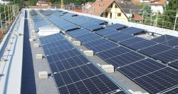 Photovoltaikanlage auf dem Dach des BAI der WAL-Schule